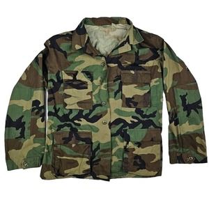 Vintage US Army Combat Jacket Mens M Woodland Camo Coat RN 89706 Long Sleeve
